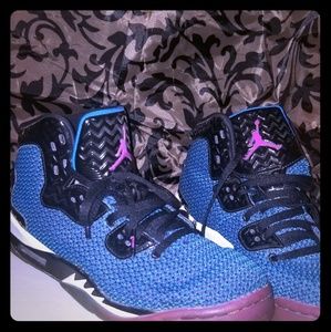 Gym shoes/ Jordan's
